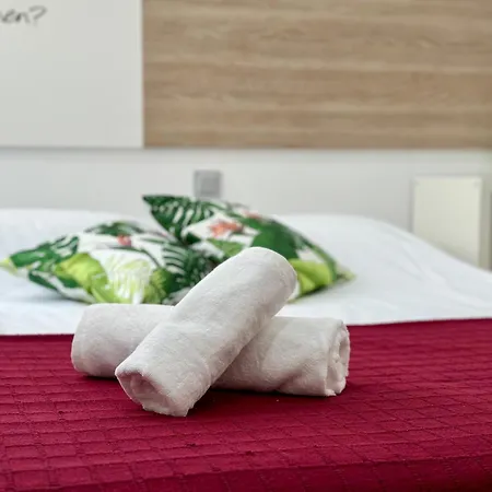 Apartamento Sweet Capuchinos Malaga Exterior photo