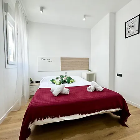 Apartamento Sweet Capuchinos Malaga Exterior photo